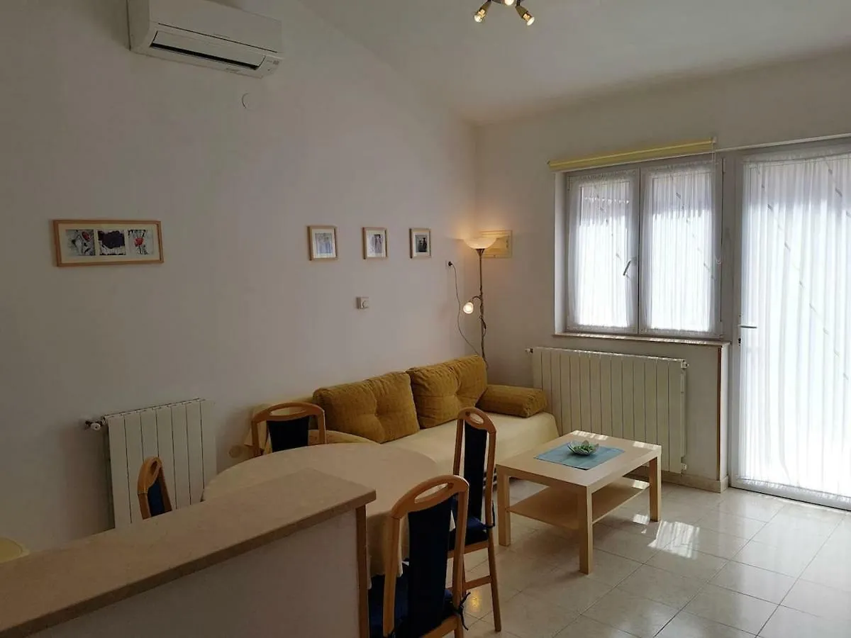 Apartman Vida Pula 0*,